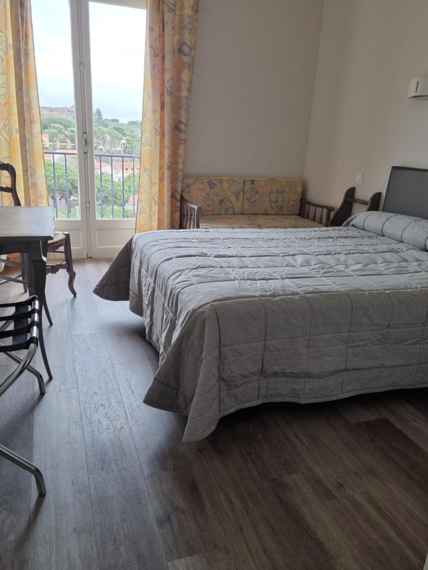 Hotel Ambeille Vue Mer 科利尤尔 外观 照片