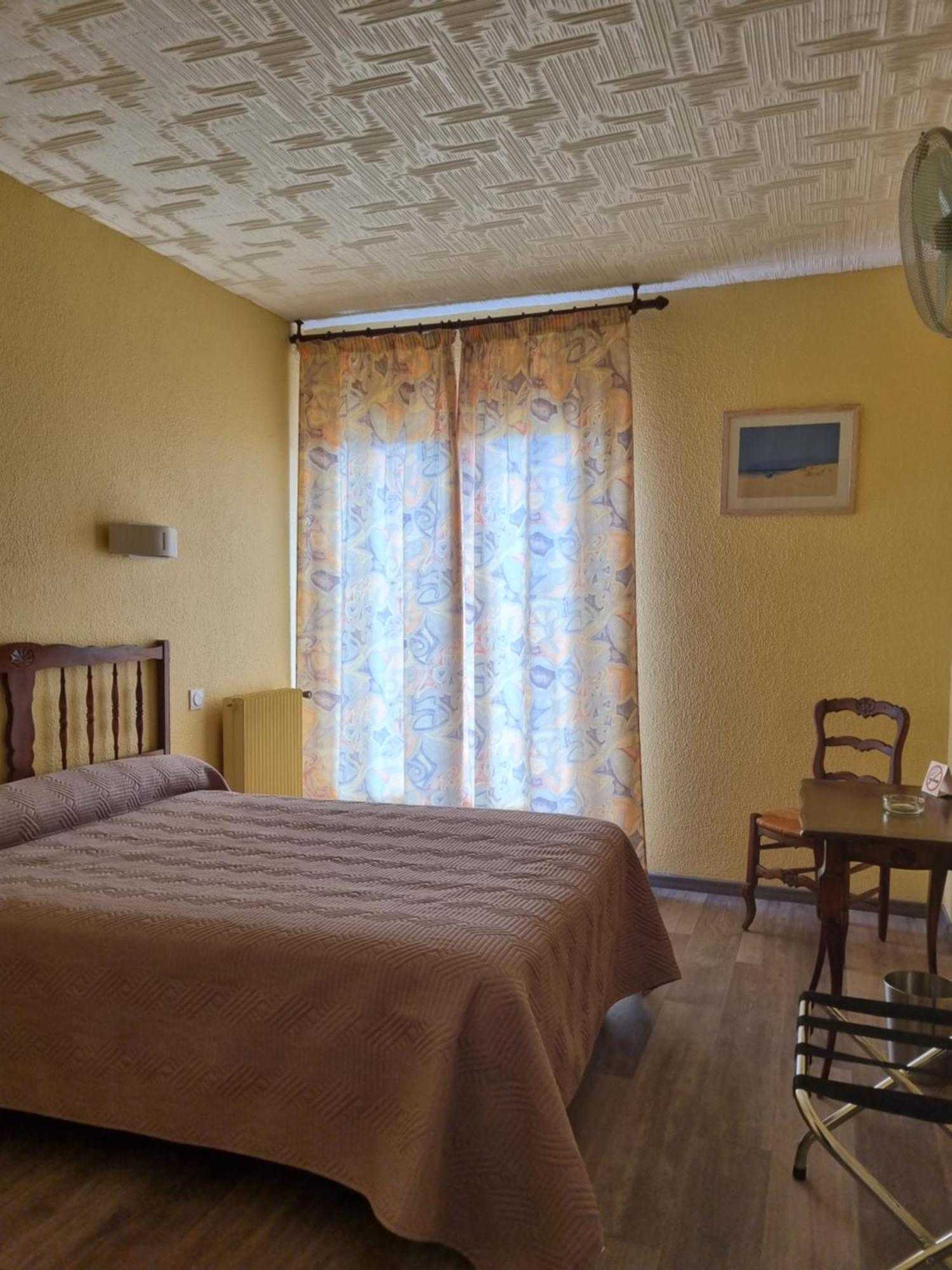 Hotel Ambeille Vue Mer 科利尤尔 外观 照片